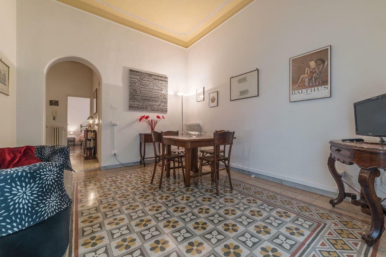 Colosseo Cozy Apartment Rom Exteriör bild